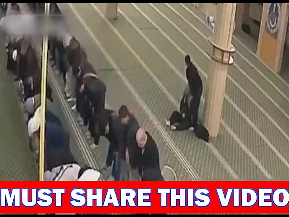 Man Dies While Offering Namaz