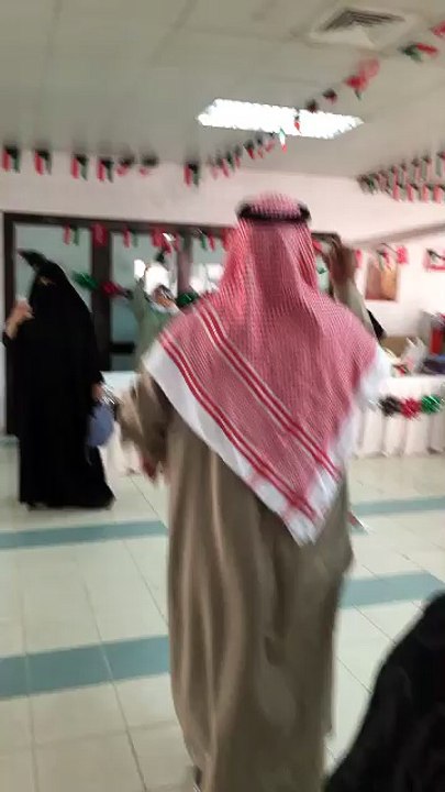 احتفال بالعيد الوطنى والشايب شاش