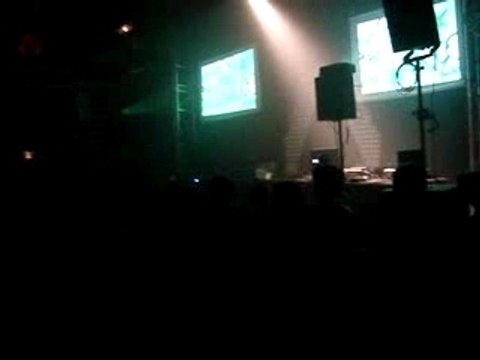 nuits sonores 2007 presents:Noone (Bee records)live Lyon