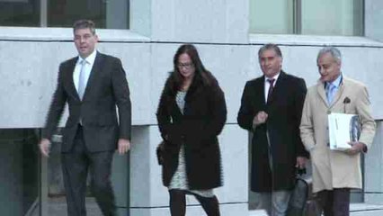 La madre de Neymar llega a la Audiencia Nacional para sentarse en el banquillo de investigados