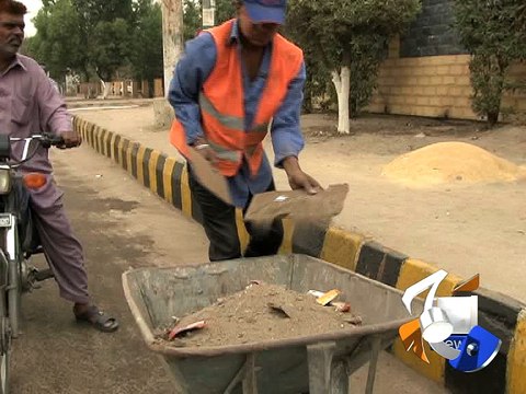 PM to perform groundbreaking of Karachi bus rapid transit system tomorrow