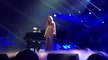 Emotion : Céline Dion craque et fond en larmes sur All By Myself lors de son retour à Las Vegas !