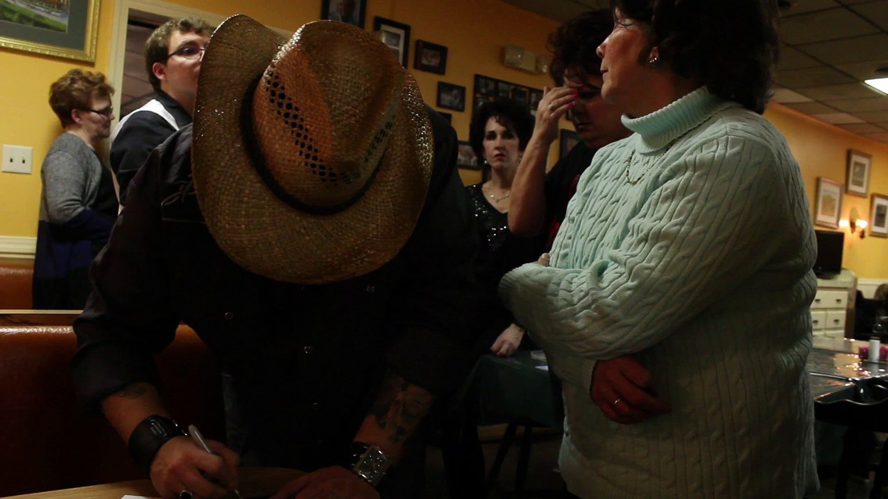 Franz Goovaerts signing autographs in Pennsylvania Feb 2016