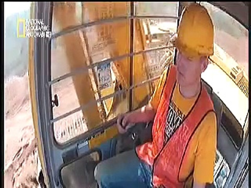 ‫البحث على الكنوز احجار لا تقدر بثمن‬‎