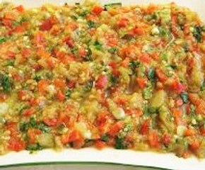 KÖZLENMİŞ PATLICAN DONATES BİBER SALATASI