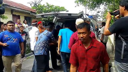 Enam Orang Tewas Tersetrum di Terowongan