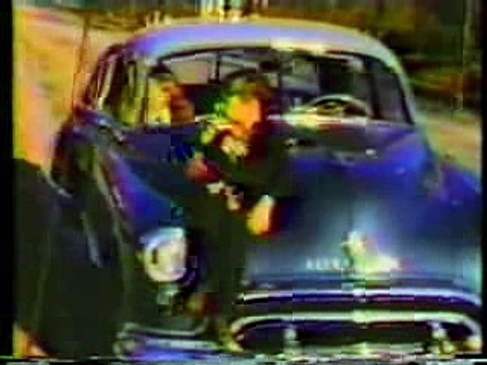 First Saturn Car Commercial