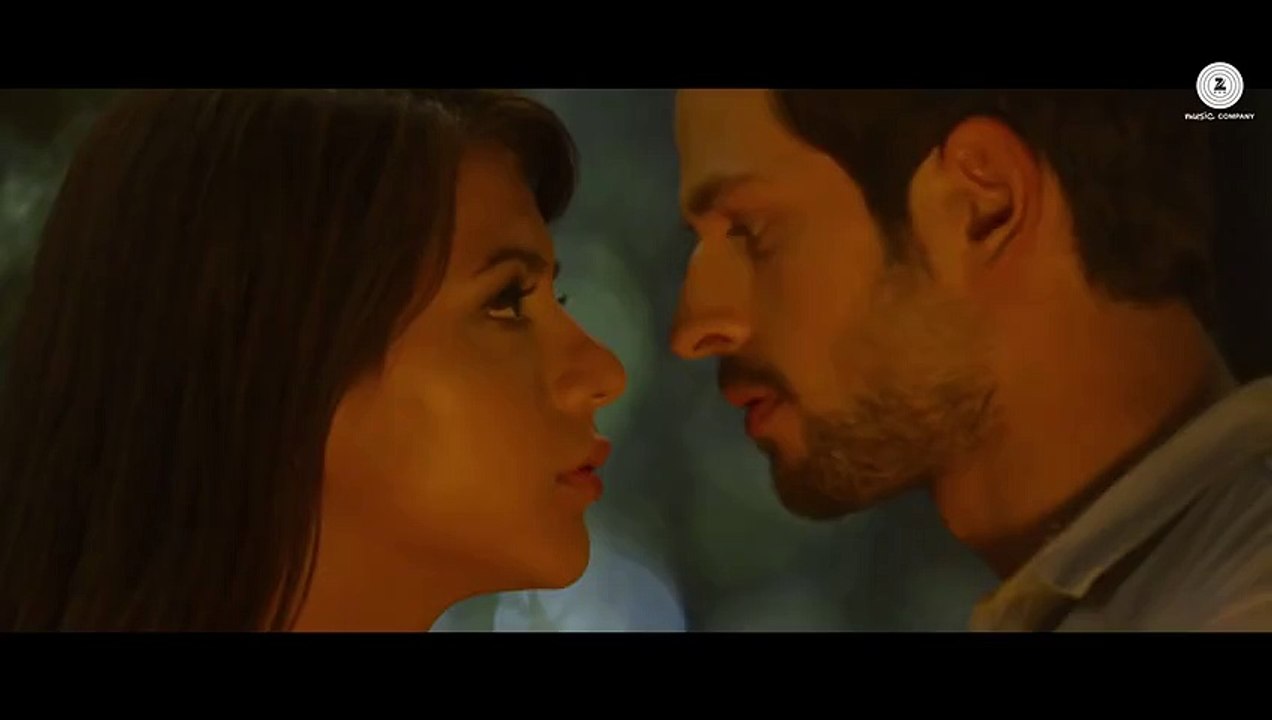 Bilkul Socha Na - Ishq Forever - Rahat Fateh Ali Khan,Krishna Chaturvedi & Ruhi Singh