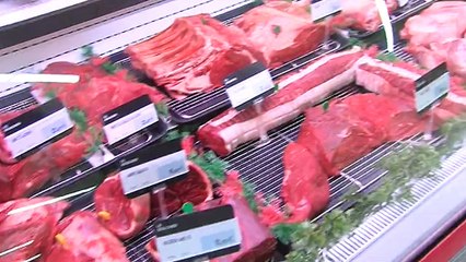 Touraine ouest: les agriculteurs occupent un supermarché