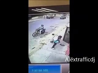 Así se defendió este hombre al ver que lo iban a robar