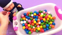 Baby Doll Bubble Gum Gumballs (バブルガム) Bathtime with Surprise Toys Spongebob Hello Kitty Disney