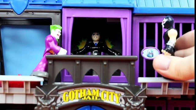Imaginex Batman gets captured by The Joker & Bane Catwoman Saves him Imaginex Gotham City Jail