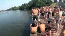 Обалденно! Захватывающе! Супер прикольные прыжки в воду!!!