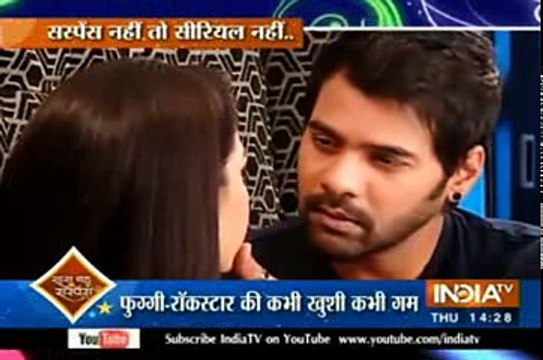 Kumkum Bhagya 25 February 2016 Tanu Ko Pragya Samaj Kar Abhi Ne KIya KIss Jisse Dekh Pragya Ko Laga Shock