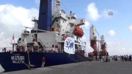 Yemen'e Yardım Götüren "Şefkat Gemisi" Aden'e Ulaştı (2)