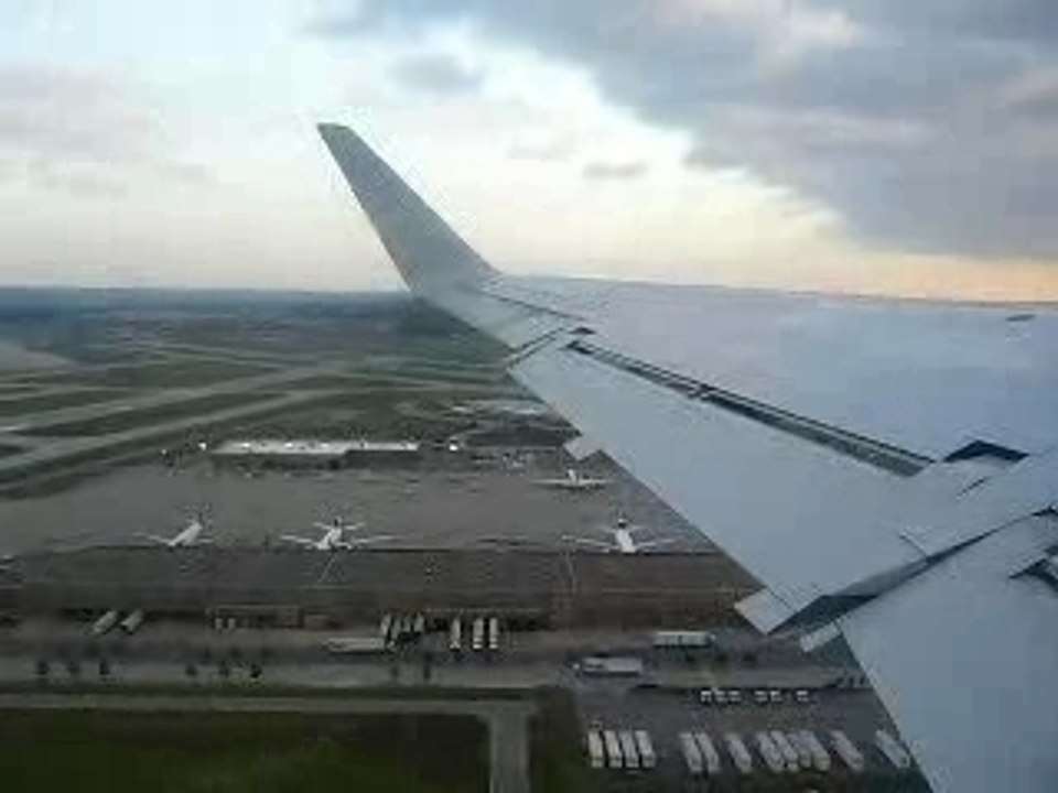 Decollage a Minneapolis.