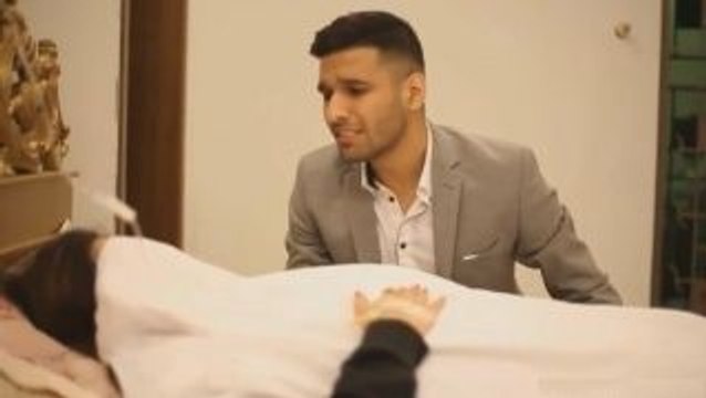 Girls Shopping Ke Liye Kabhi Bhi Tayar Hoti Hai - Very Funny-Top Funny Videos-Top Prank Videos-Top Vines Videos-Viral Video-Funny Fails