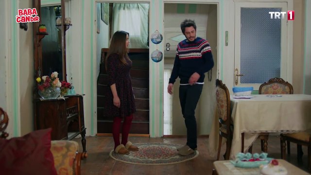 Sen saf ve aptal bir kızsın Ceylan!