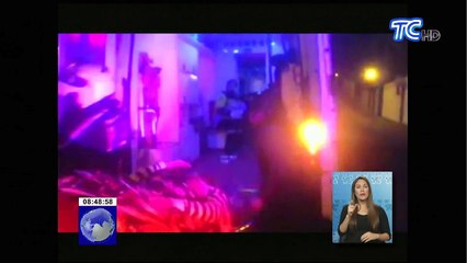 Crónica Viva – Una mujer dio a luz en plana calle al norte de Quito