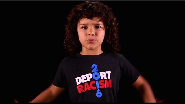 Trump divides Hispanic voters: some support, more protests