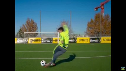 ¡Qué bestia Kovacic! Rabona al larguero desde fuera del área