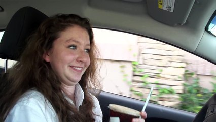 Trying to Order an Ariana Grande at Starbucks