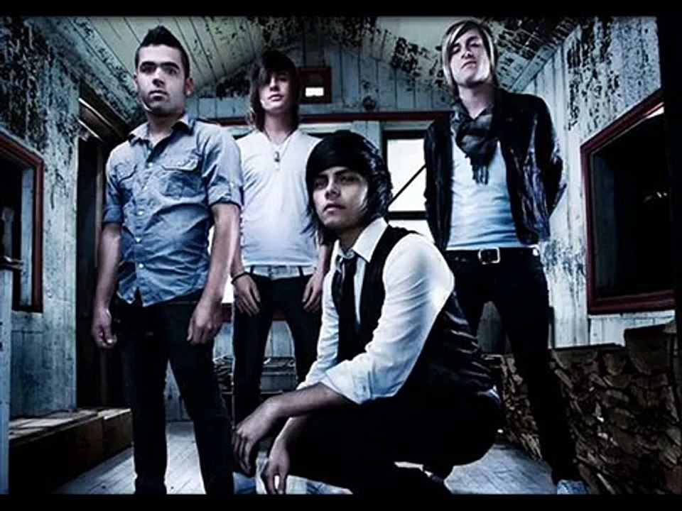 A little faster. Группа из четырех человек. Трон наследие графика. A little faster. Five invincible альбом.