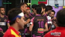 Sunny Leone Batting At Box Cricket League