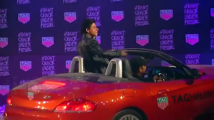 AWW! Shah Rukh Khan Takes AbRam Bike Riding In Goa! (Comic FULL HD 720P)