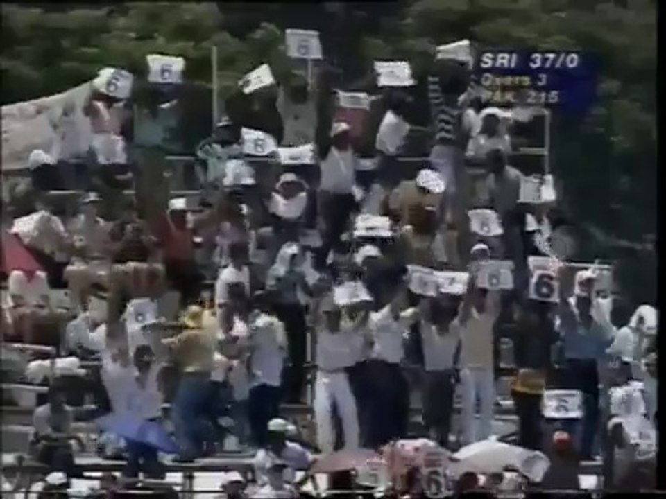 Sanath Jayasuriya Fastest ODI Fifty 50 in 17 balls vs Pakistan 1996 In Cricket