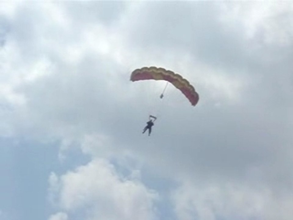 manue en parachute
