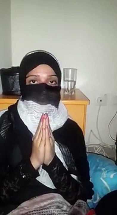 Inn Larkiyoon ki Faryad Sunein - Lahore ka Ek Shakhs Kia karta raha inke sath