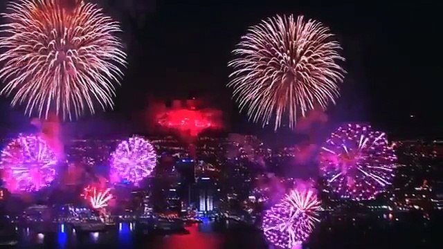 Auckland, New Zealand 2016 New Years Fireworks Show
