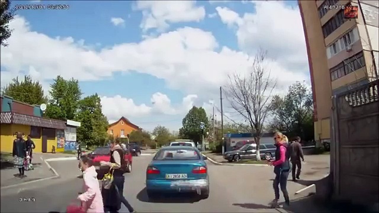 Car Crash Compilation 2016 Partie 1 - 2016