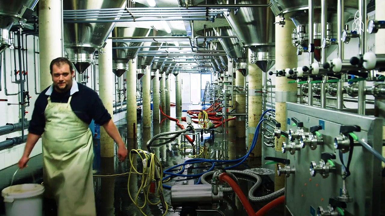 Prendre un bain dans une piscine de bière, c'est possible !!