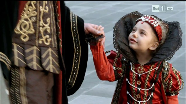 Don Matteo 9x00 El viaje del oficial Cecchini (9) En Foligno V.O.S.E.