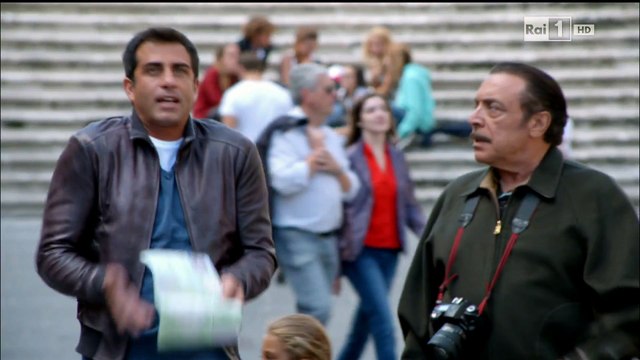 Don Matteo 9x00 El viaje del oficial Cecchini (10) En Todi V.O.S.E.