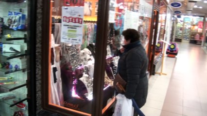 Feria Outlet en el Pasaje de Plaza de España de Leganés