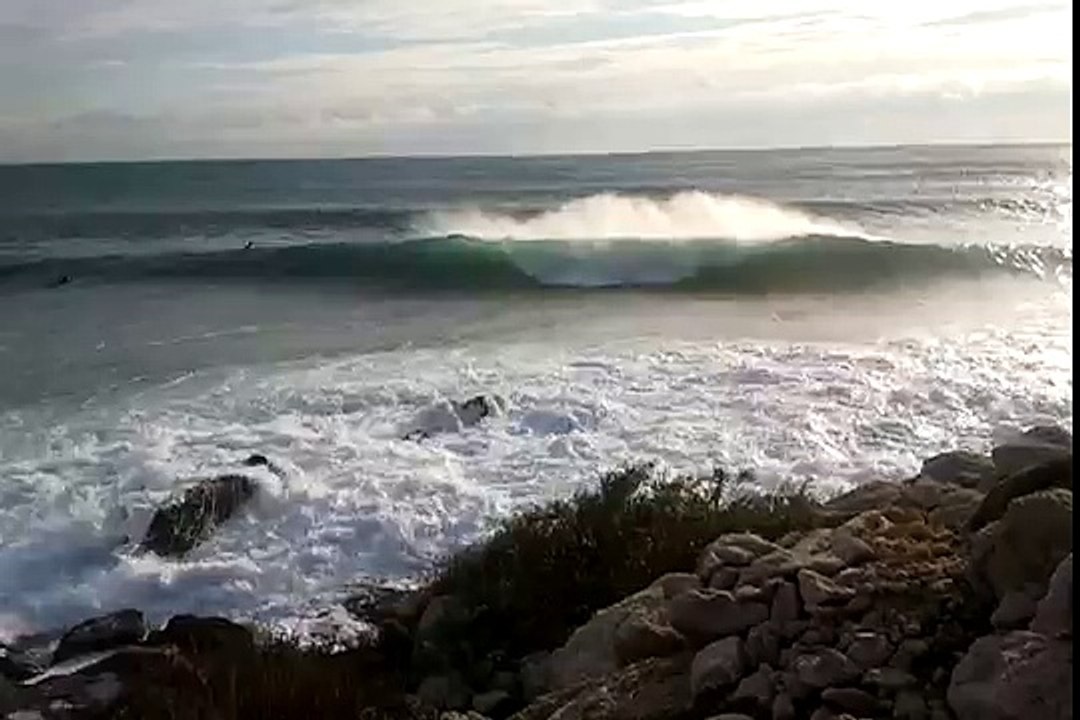 Petit surf en mediteranee
