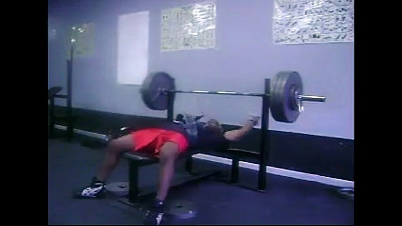 Joe Marrow 340@145 Raw Bench in Training