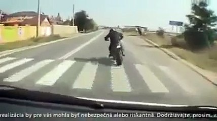 Adamın Motosikletini Havaya Uçuran Şaka