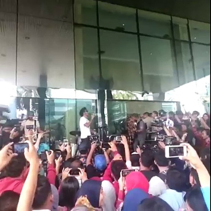 Slank Tampil di Gedung KPK