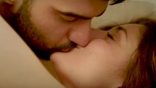 Kareena Kapoor Arjun Kapoor Scene In Ji Huzoori Song Video