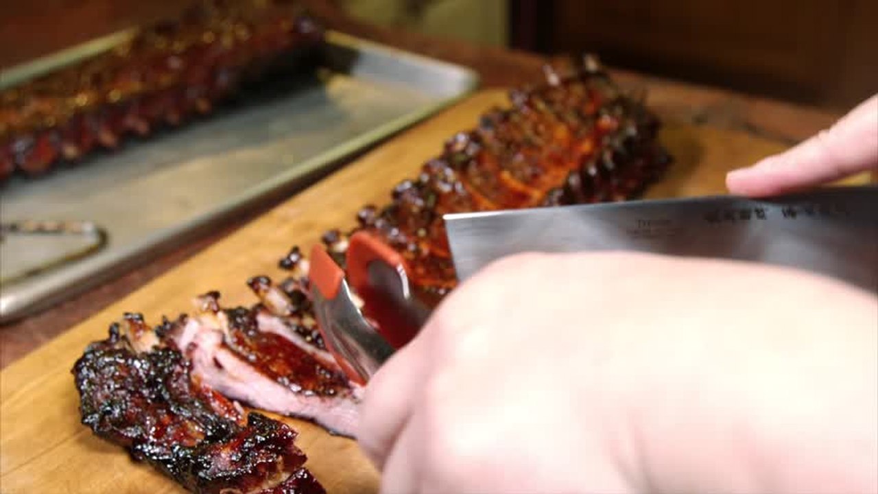 Ribs with Blackberry Hoisin Sauce Recipe