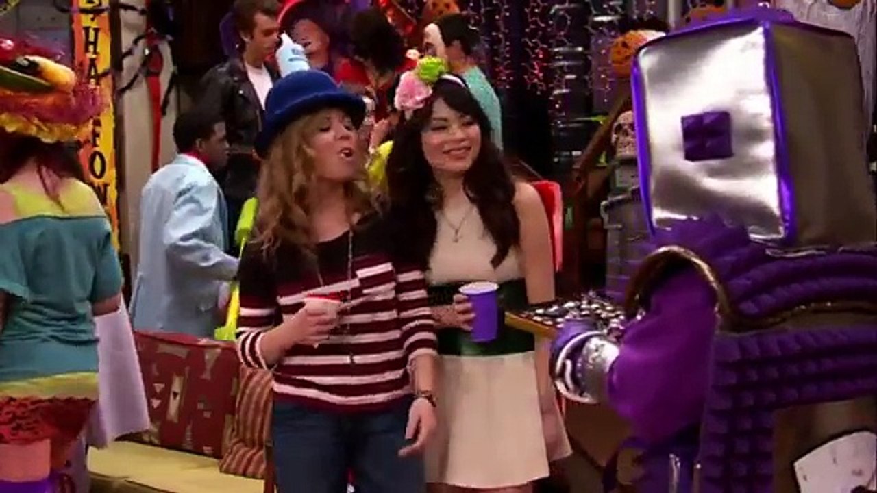 iCarly | La fête | NICKELODEON 4Teen