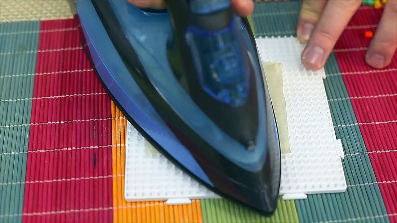 Как сделать игральные кости из термомозаики