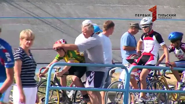 Городские соревнования по велоспорту на треке