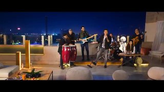 Amr Diab - Al Qahira -Cairo- (Ft. Mohamed Mounir عمرو دياب - القاهرة (مع محمد منير