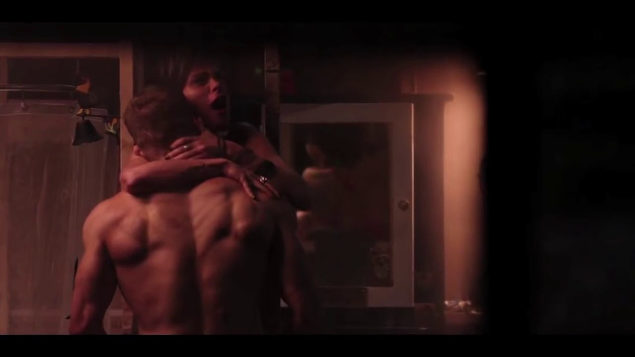 Deadpool ryan reynolds sex scene