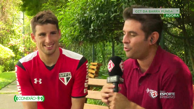 Calleri jogando com Messi na seleção argentina?